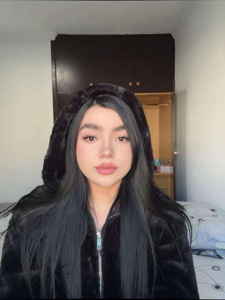 641577083: Chica busca chico en Barcelona