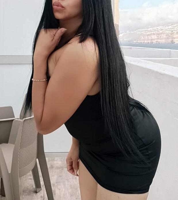 Chica busca chico en Tenerife: 