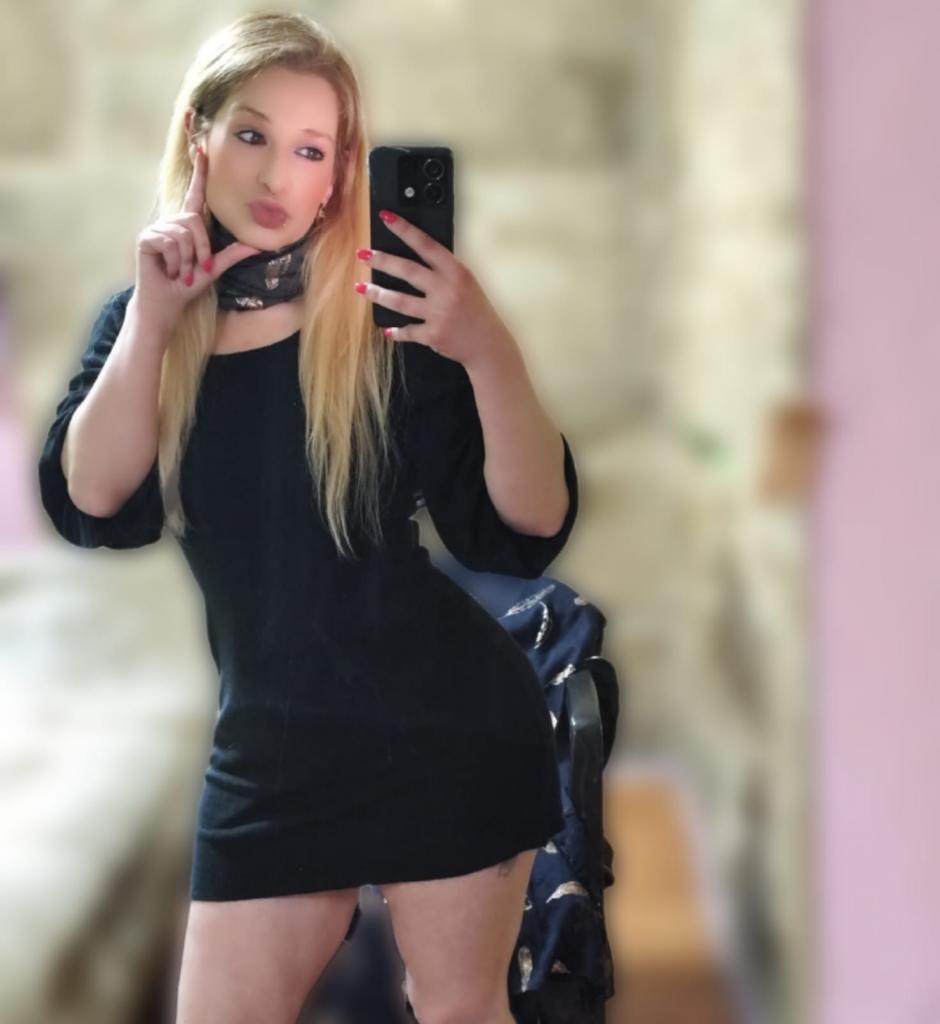 Chica busca chico en Orense: 