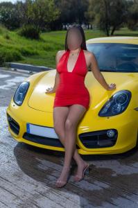 613432608: Chica busca chico en Barcelona