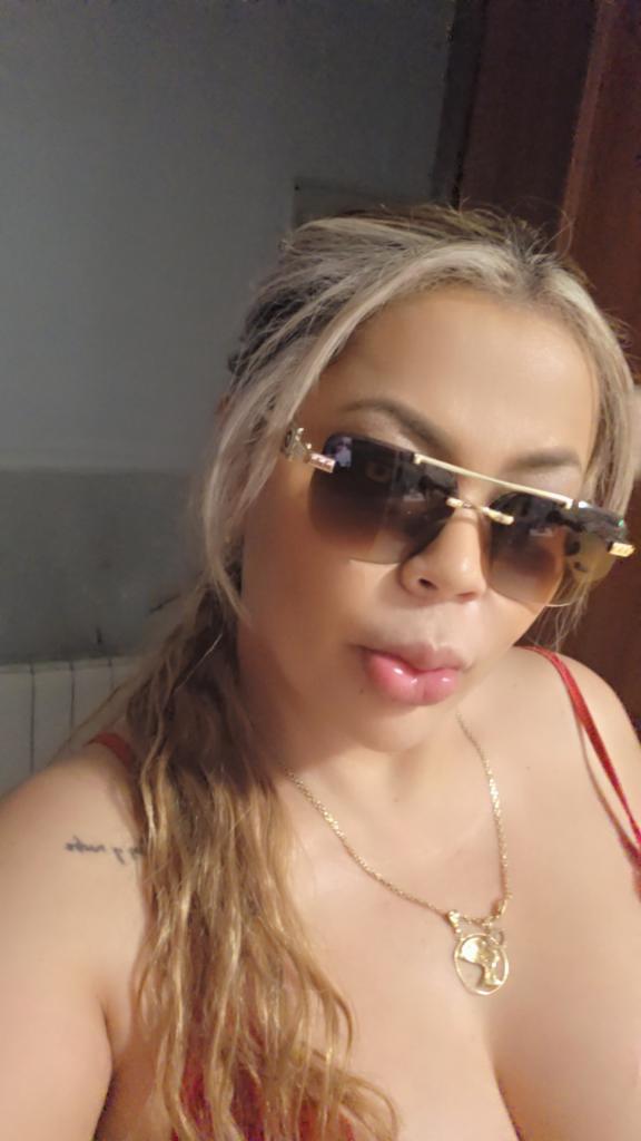 Chica busca chico en Barcelona: 