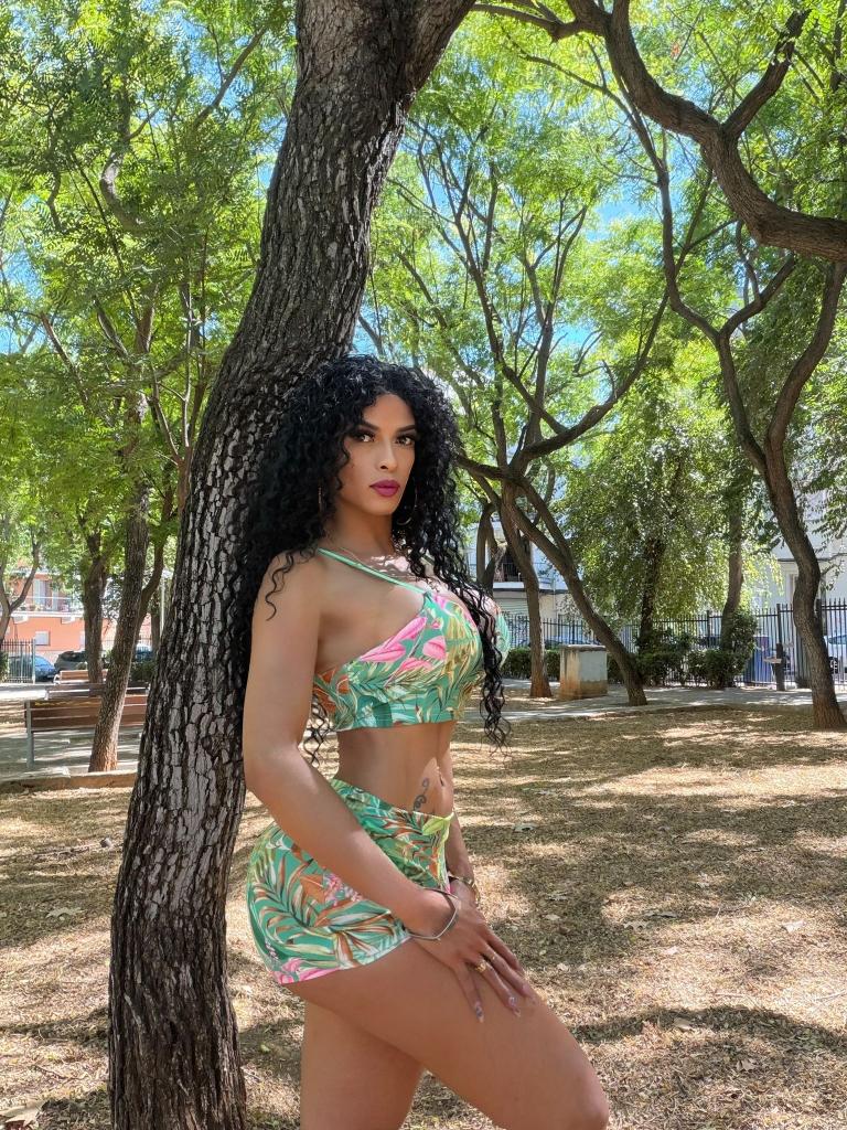 612477284: Transexual en Mallorca
