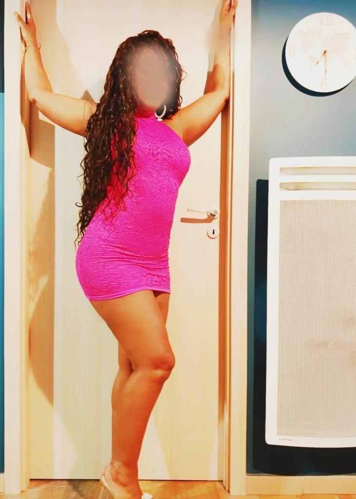 643789151: Chica busca chico en Toledo