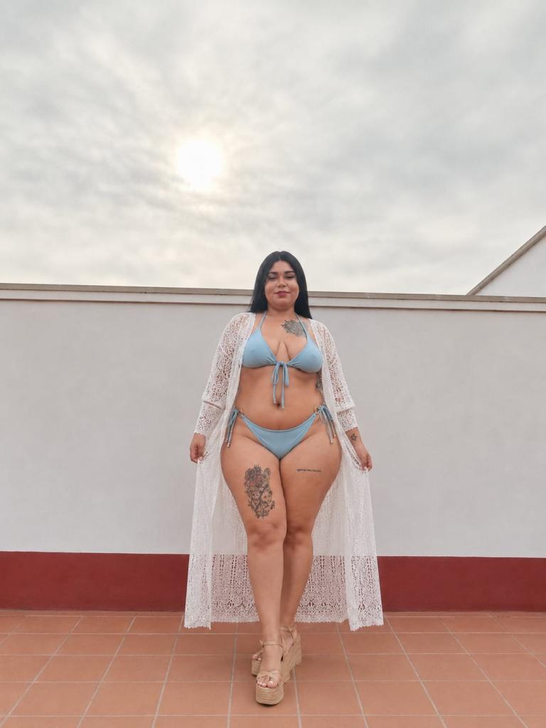 Chica busca chico en Tenerife: 