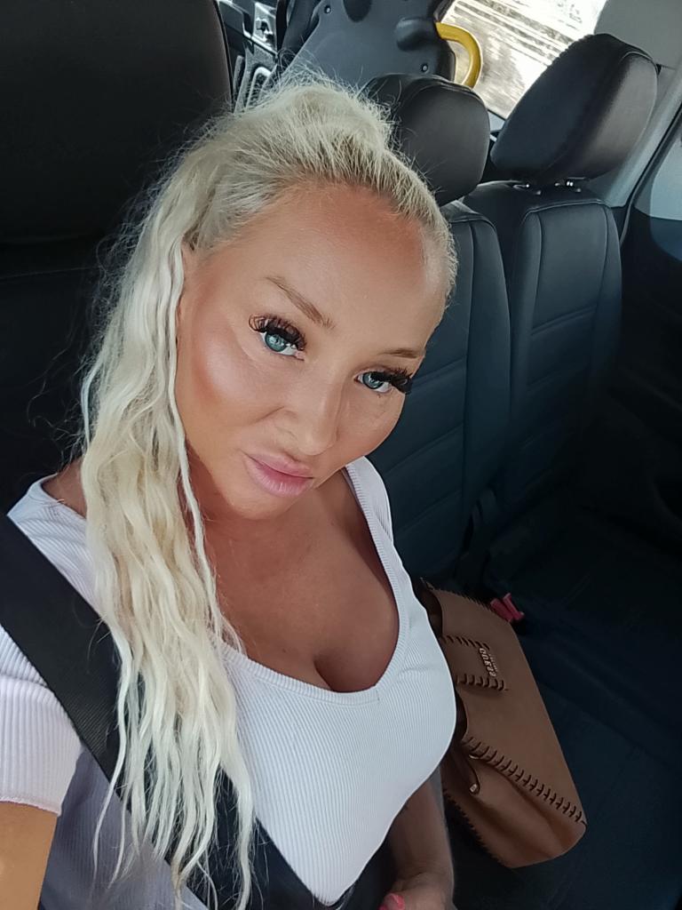 Chica busca chico en Murcia: 