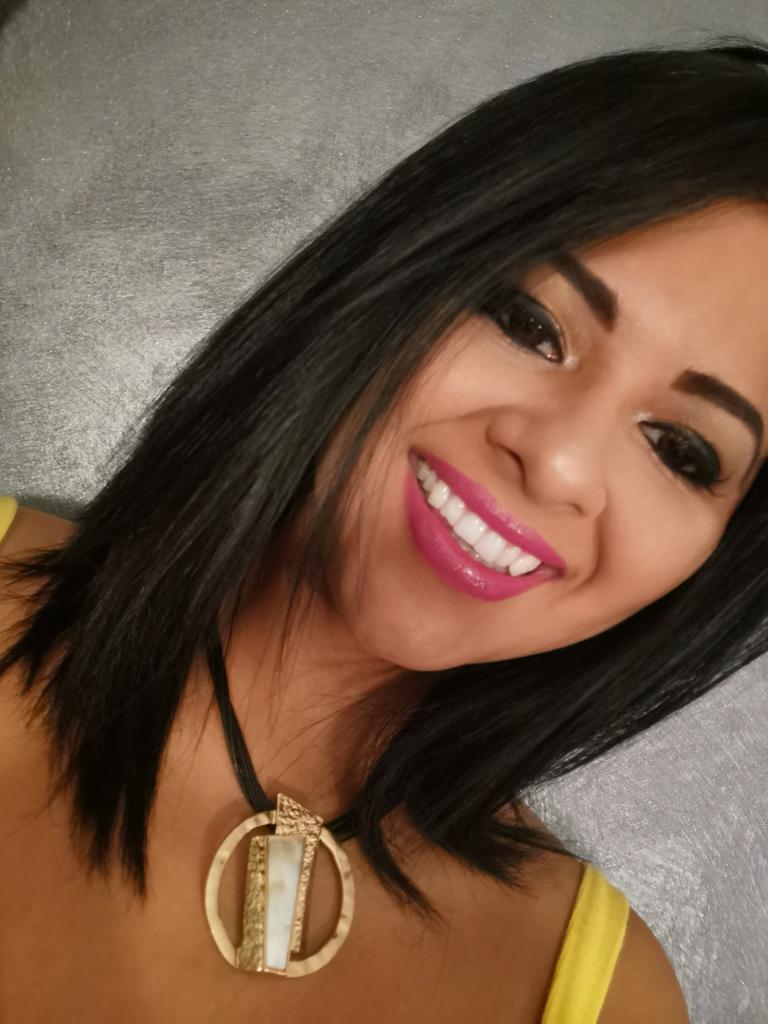 623556900: Chica busca chico en Valladolid