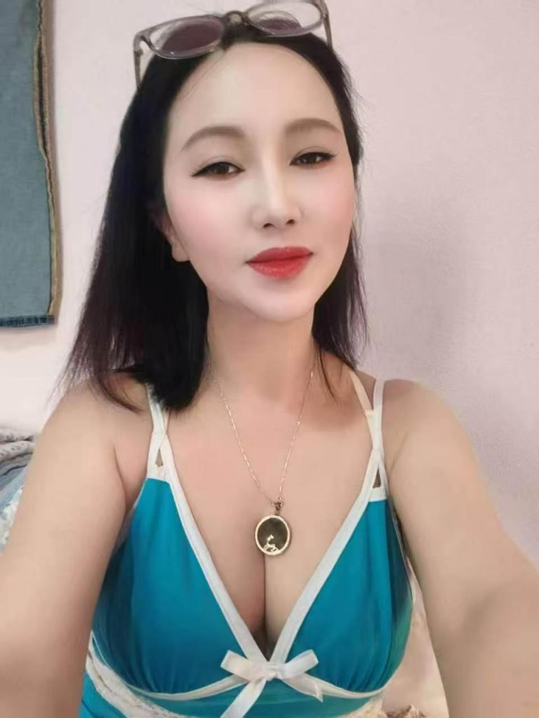 614169128: Chica busca chico en Alicante