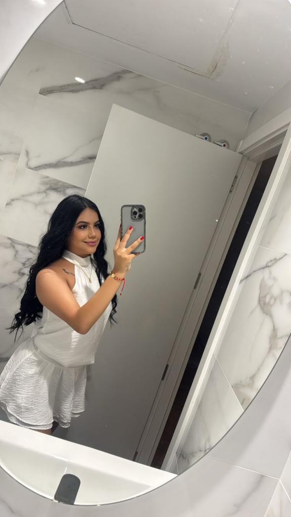 602607208: Chica busca chico en Málaga