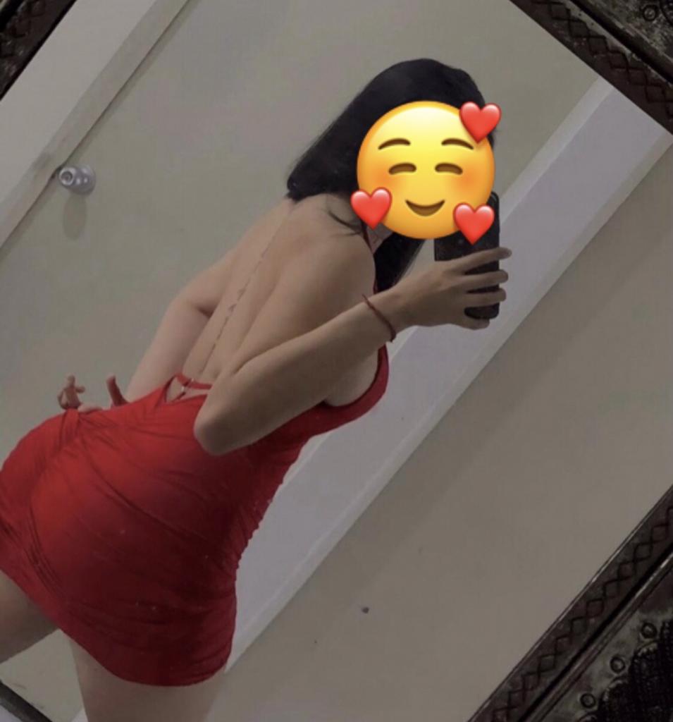 Chica busca chico en Barcelona: 