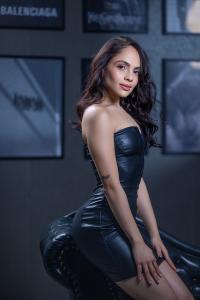 600830487: Chica busca chico en Barcelona