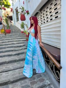 663823549: Chica busca chico en Granada