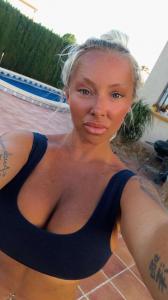 613923830: Chica busca chico en Murcia