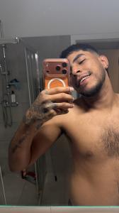 610332209: Chico busca chica en Valencia