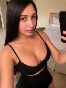 674679757: Chica busca chico en Málaga