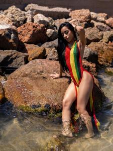 604295639: Chica busca chico en Valencia