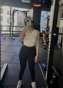 641392090: Chica busca chico en Pontevedra