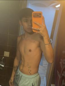 600436850: Chico busca chica en Barcelona