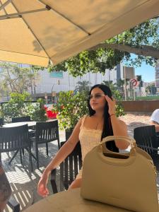 602607208: Chica busca chico en Málaga