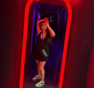 613443796: Chica busca chico en Pontevedra