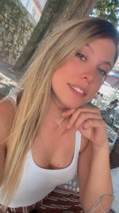614928686: Chica busca chico en La Coruña