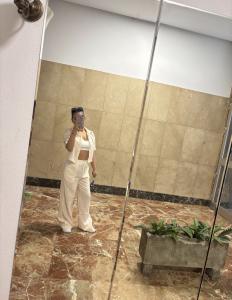 600025814: Chica busca chico en La Coruña