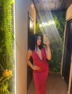 612283426: Chica busca chico en Barcelona