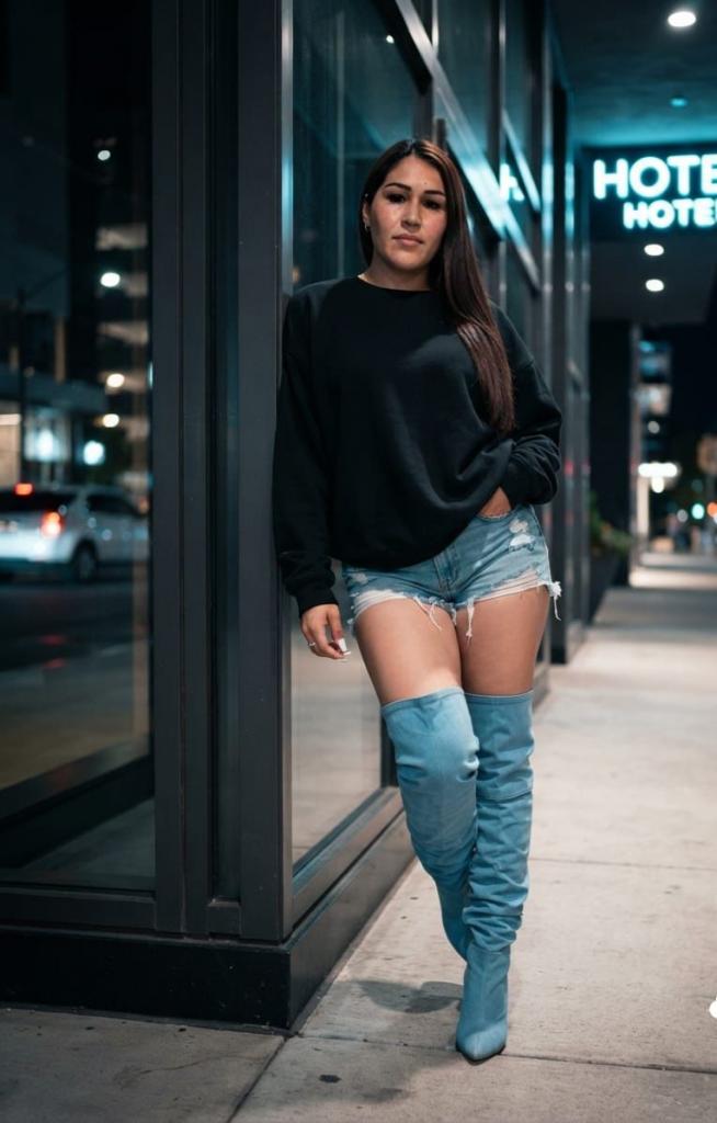 699345507: Chica busca chico en Madrid