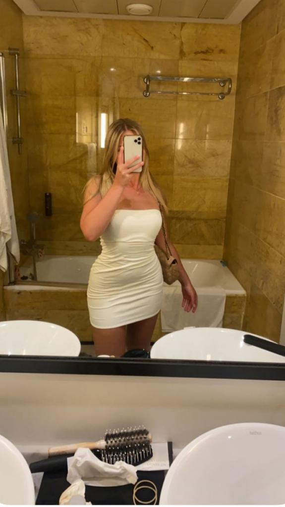 Chica busca chico en Cádiz: 
