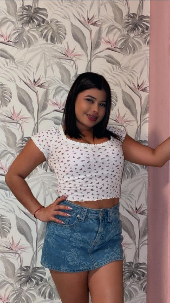 Chica busca chico en Tenerife: 