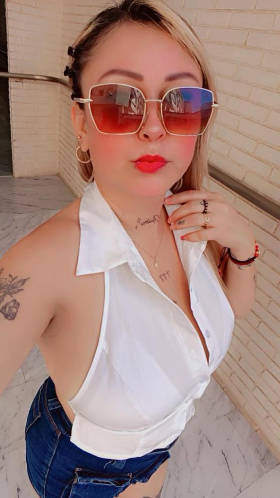 743086045: Chica busca chico en Tarragona