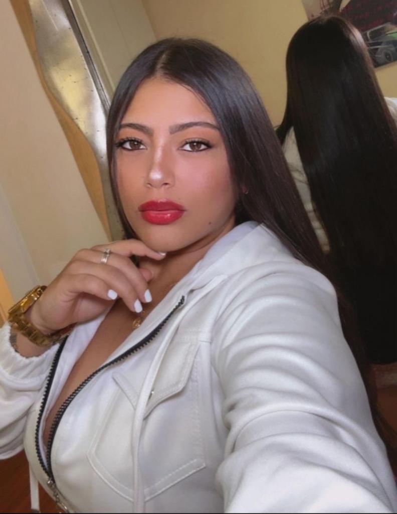 Chica busca chico en Zaragoza: Chica busca chico