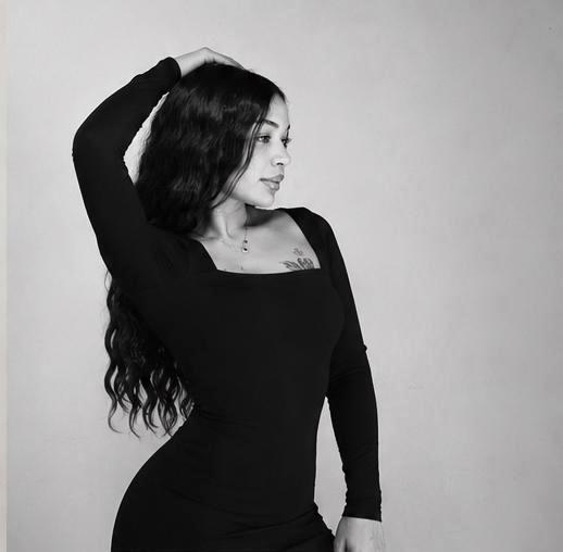 Chica busca chico en Valencia: Chica busca chico