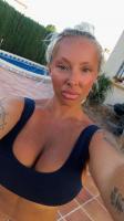 613923830: Chica busca chico en Murcia
