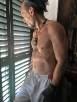 667638268: Chico busca chica en Mallorca