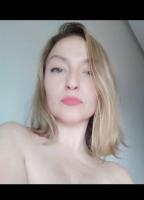 633894583: Chica busca chico en Barcelona