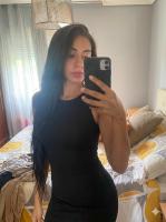 688394537: Chica busca chico en Madrid