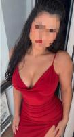 664706773: Chica busca chico en Barcelona