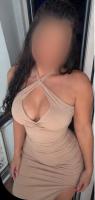 664706773: Chica busca chico en Barcelona