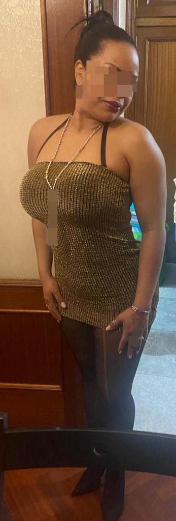 632939386: Chica busca chico en Asturias