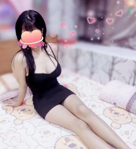 617650131: Chica busca chico en Barcelona