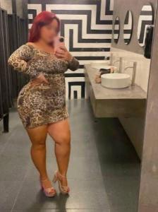 624988274: Chica busca chico en Madrid