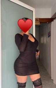 631054888: Chica busca chico en Barcelona