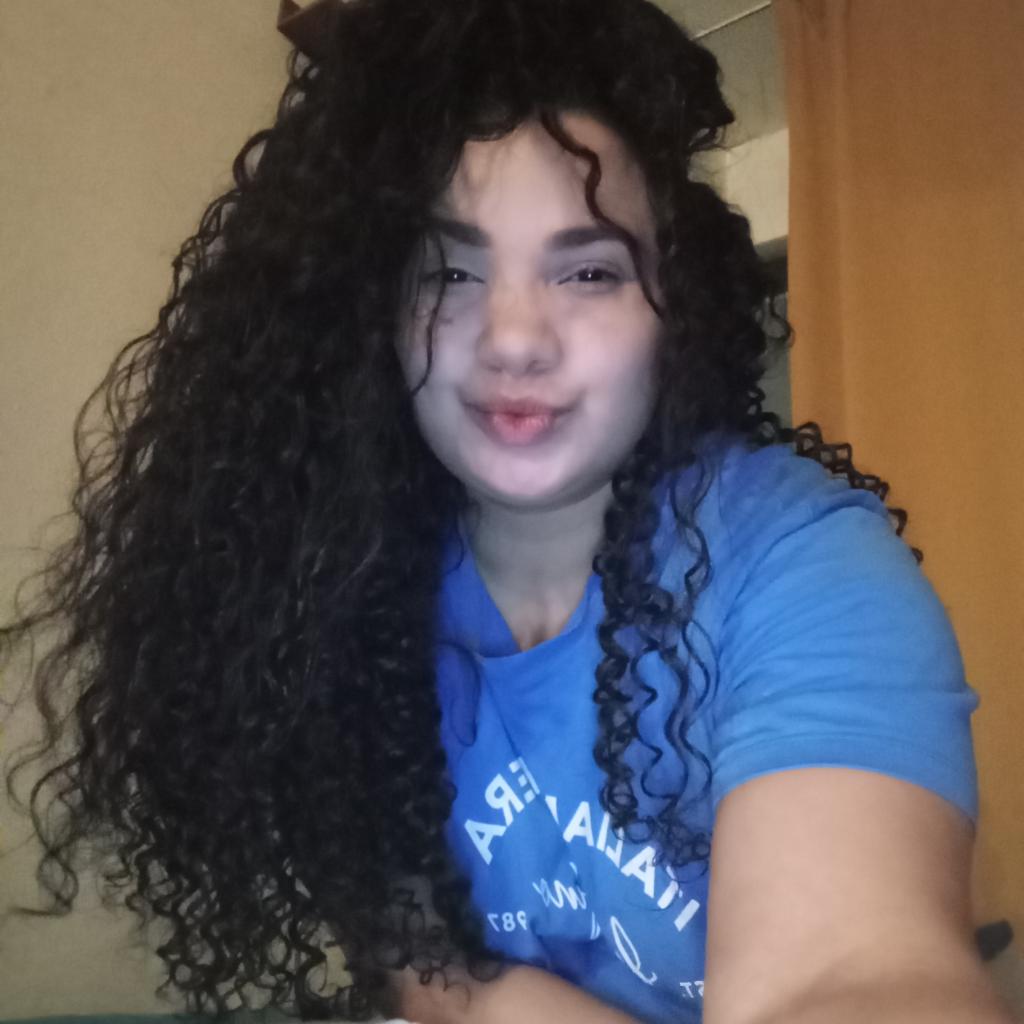 632987919: Chica busca chico en Málaga