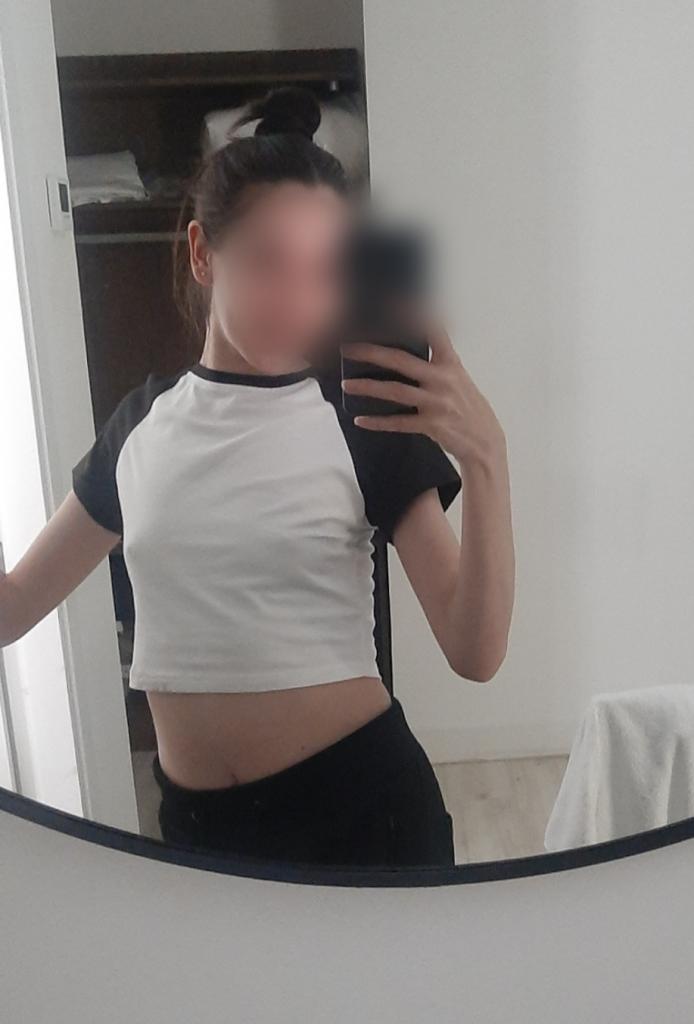 634978375: Chica busca chico en Valencia