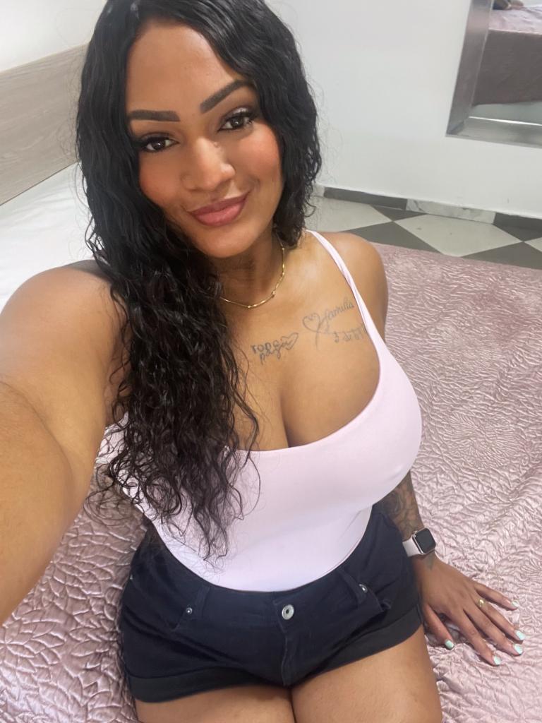 614857536: Chica busca chico en Alicante