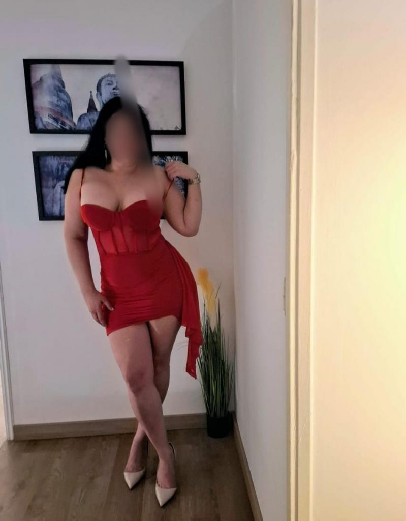 Chica busca chico en Barcelona: 