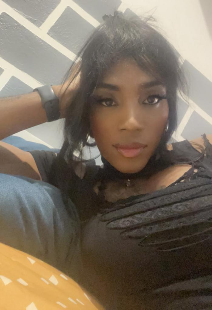 641344210: Travesti en La Rioja