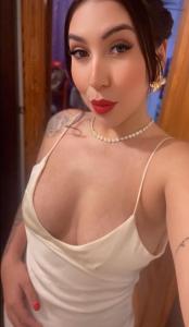 643172878: Chica busca chico en Barcelona