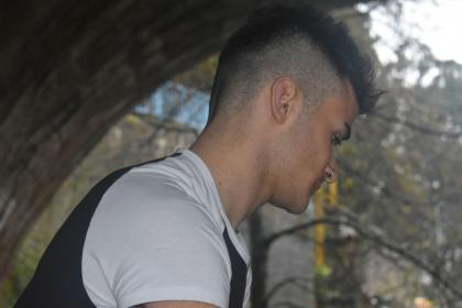 614738788: Chico busca chica en La Coruña