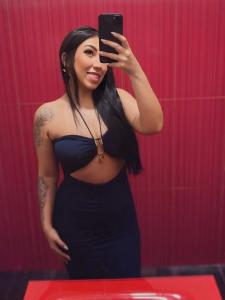 617142967: Chica busca chico en Barcelona